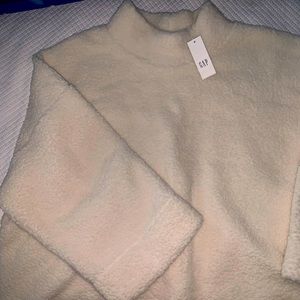 Gap NWT Sherpa Mockneck Pullover
